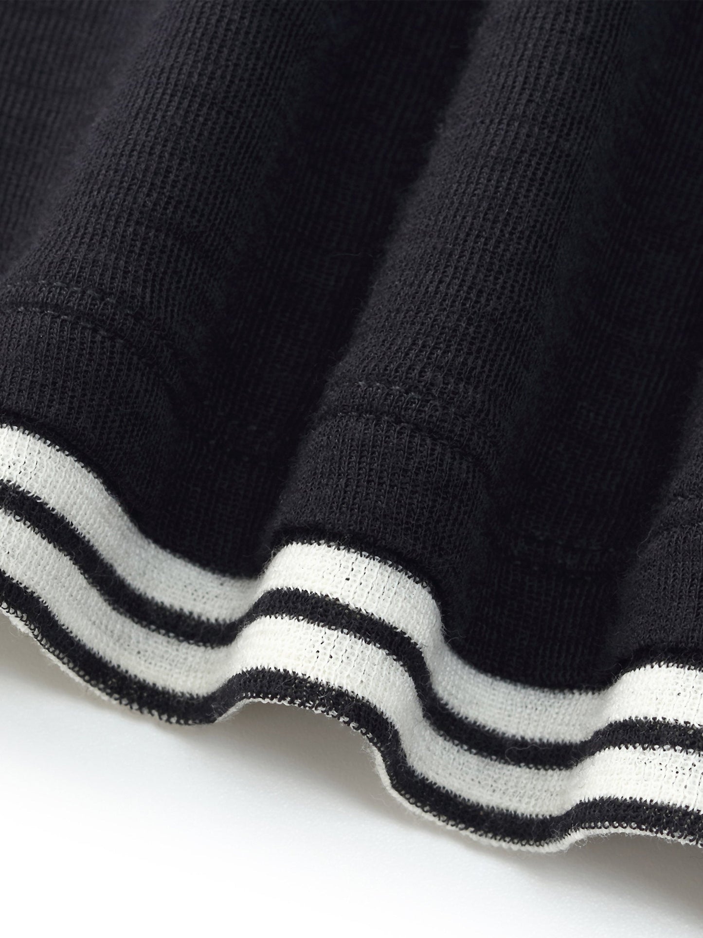 100% Wool Contrast Trim Women Knit Top