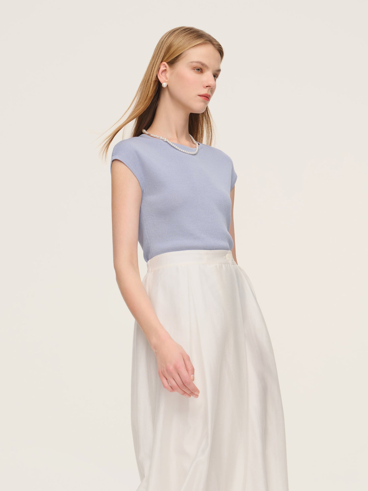 Tencel Blend Asymmetrical Hem Women Knit Top With Ribbon