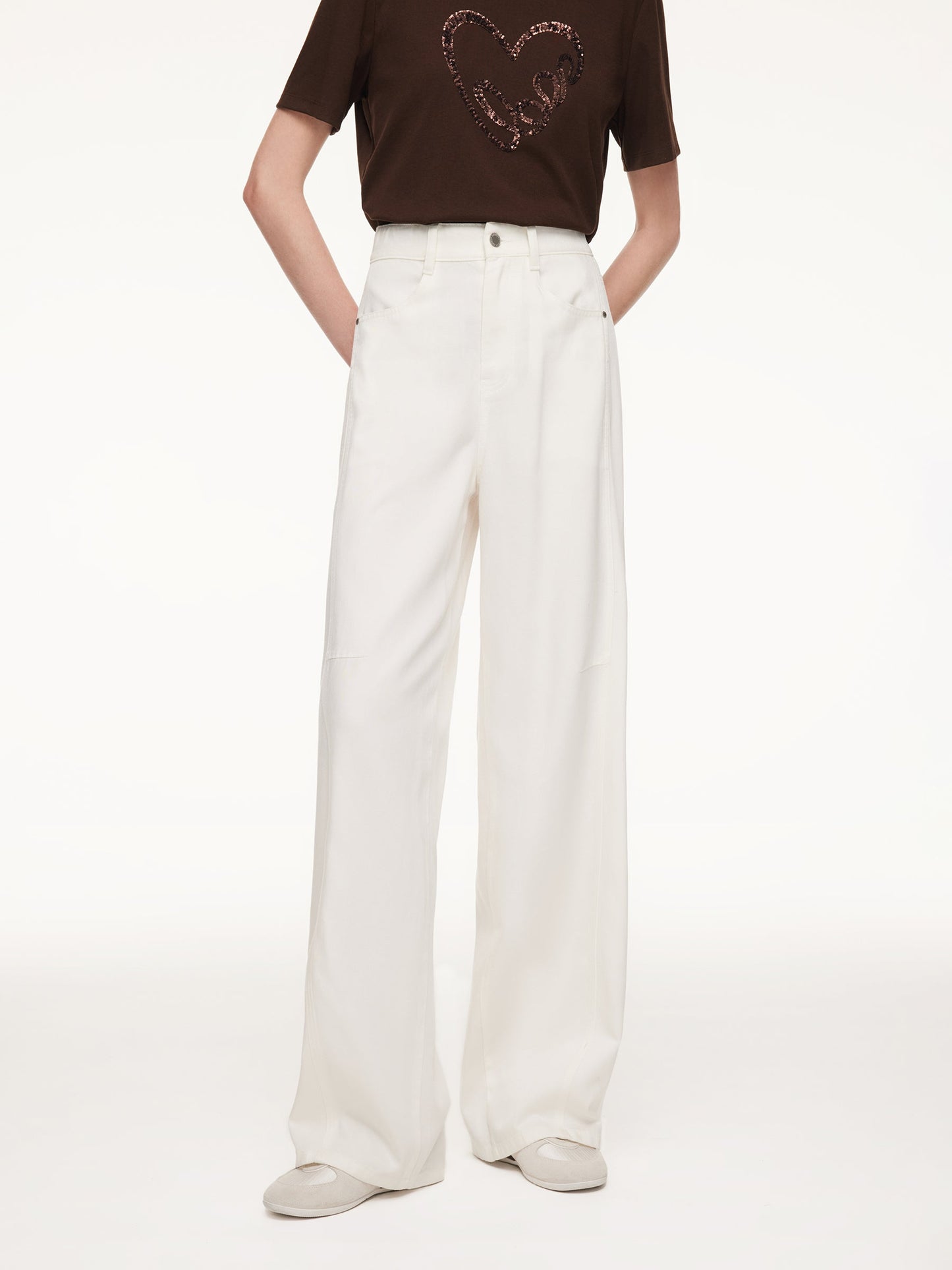 Lyocell Cotton Blend Denim Women Curved-Leg Jeans