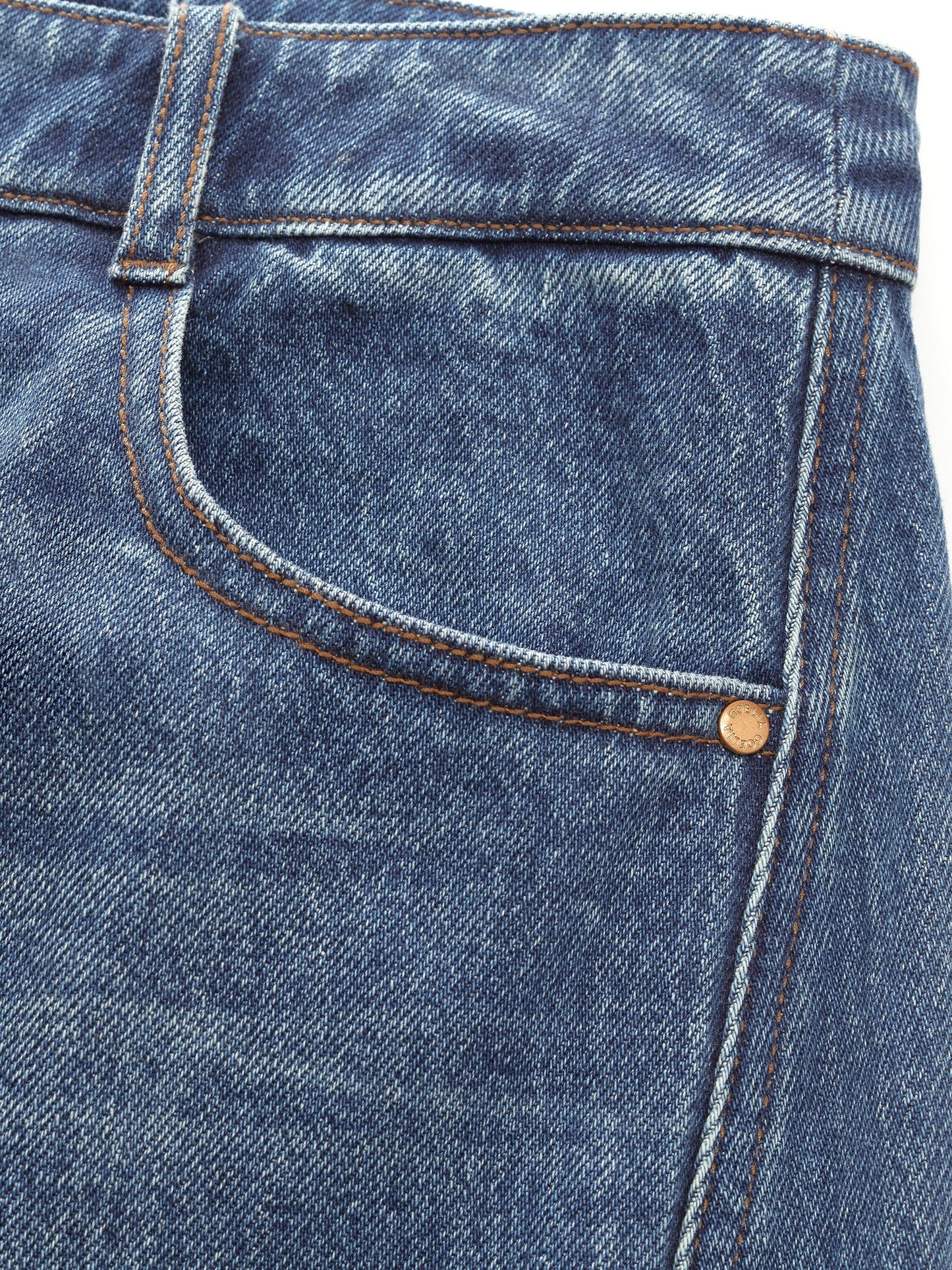[Preview] Cotton Denim Women Curved Leg Jeans With Belt