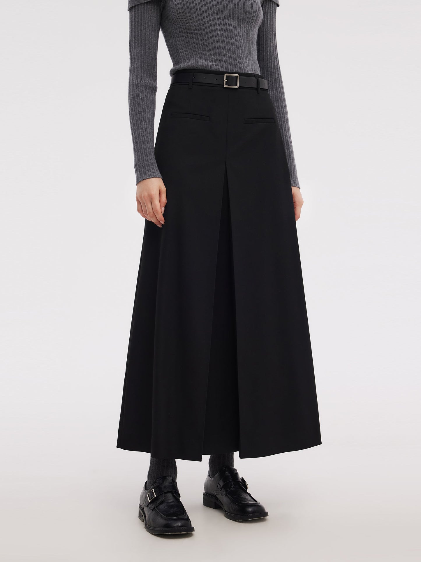 H-Line Pleated Women Skirt With Belt