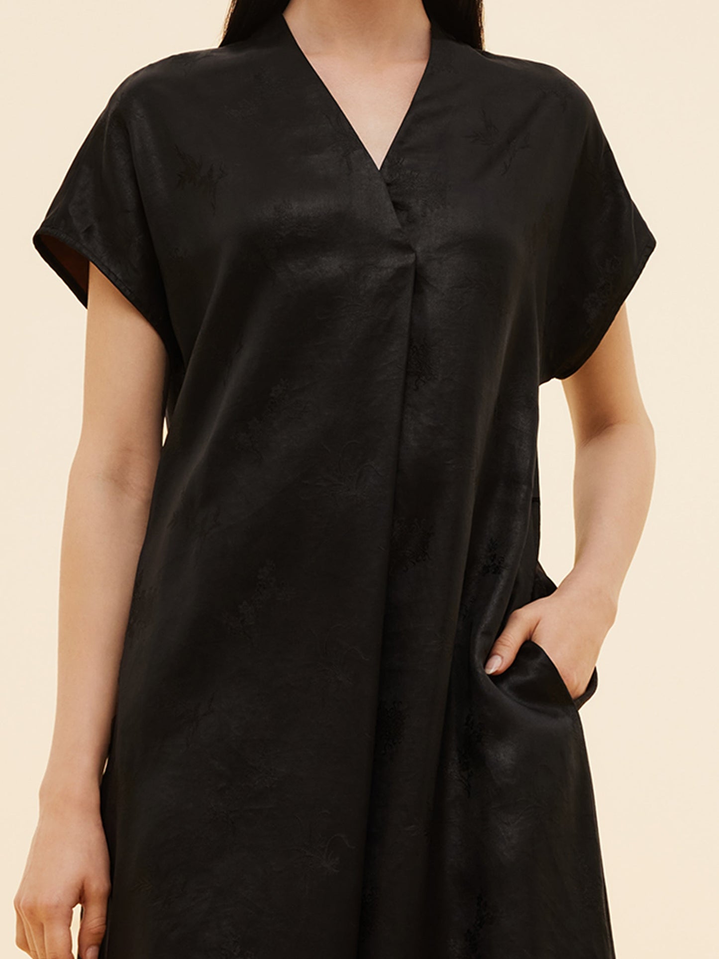 19MM Xiang Yun Silk V-Neck Women Midi Dress