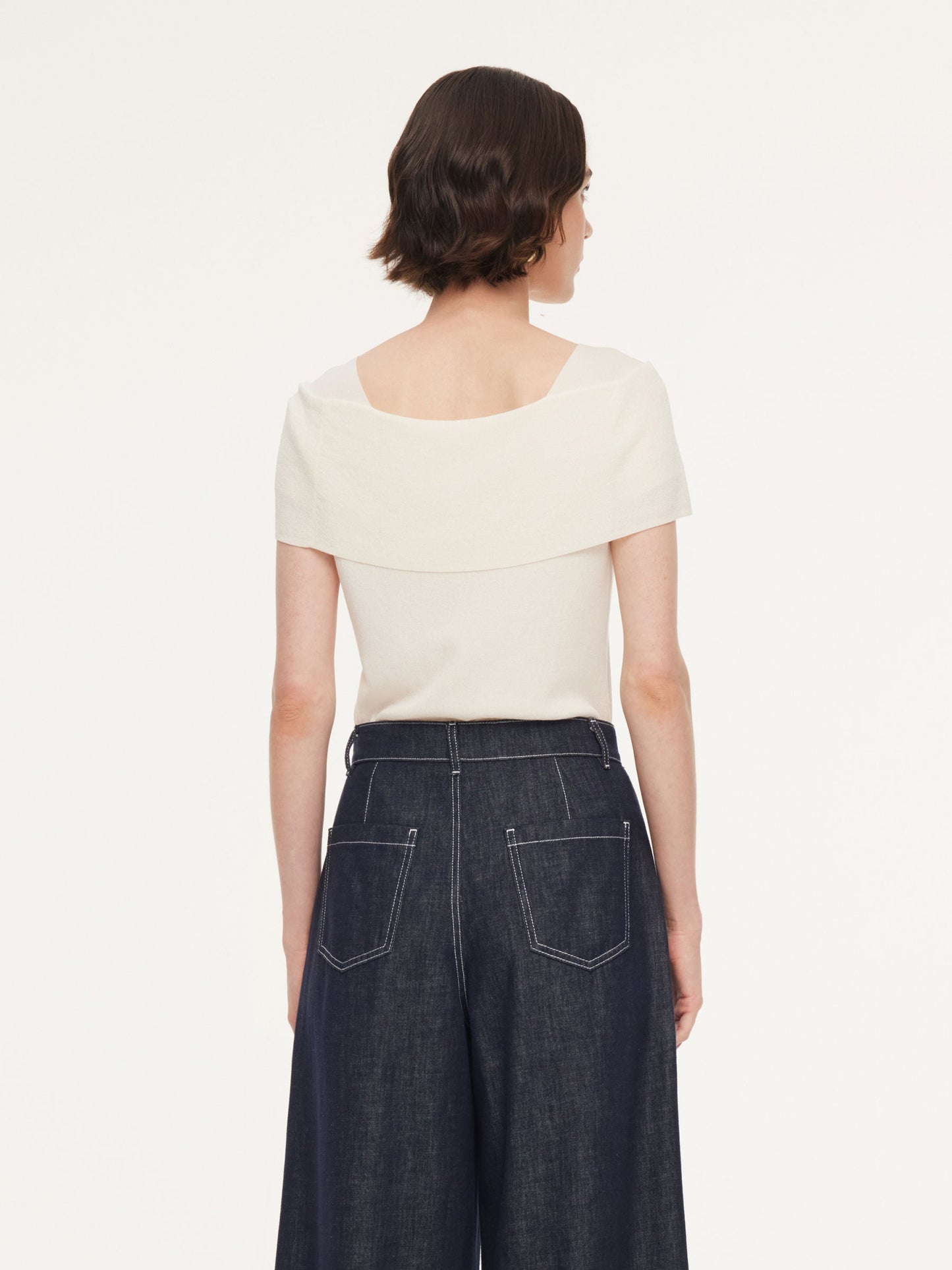 Lyocell Blend Off Shoulder Women Knit Top With Detachable Magnetic Flower