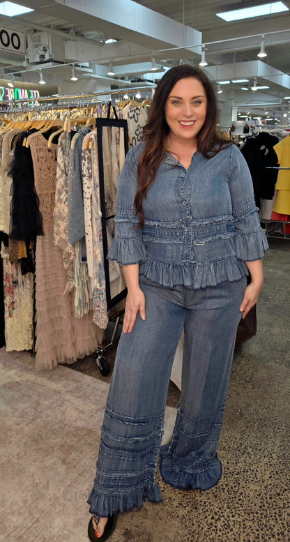 Origami - Ruffle Detail Chambray Pants