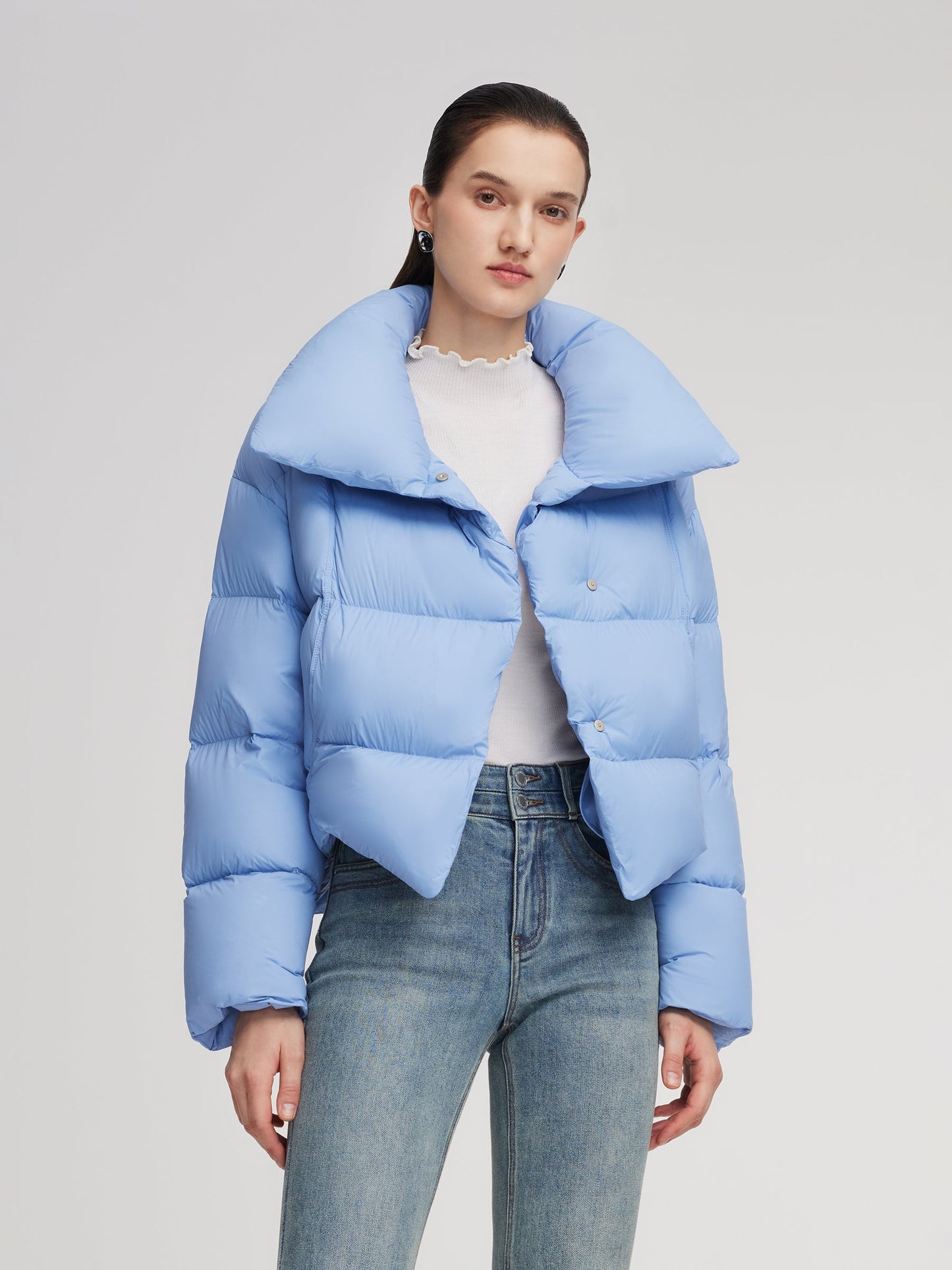 Windproof Lightweight Wide Lapel Goose Down Jacket