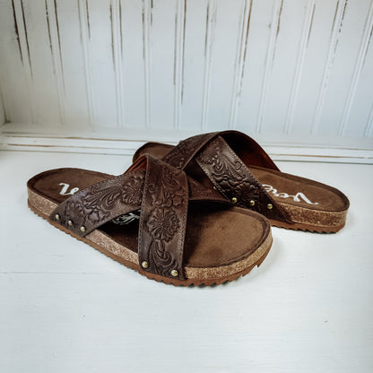 Jaycee Tooled Sandal - Brown
