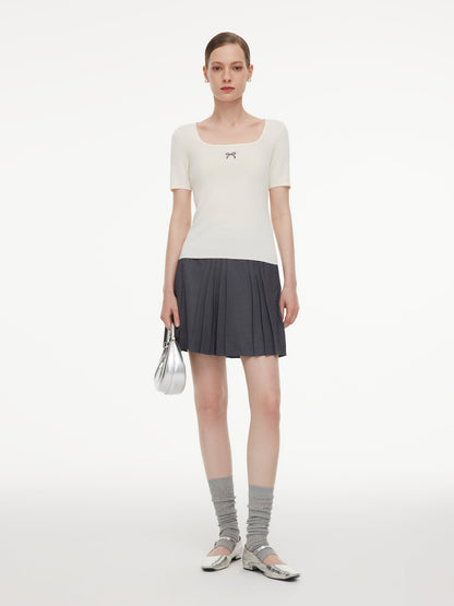 A-Line Pleated Women Skirt With Belt