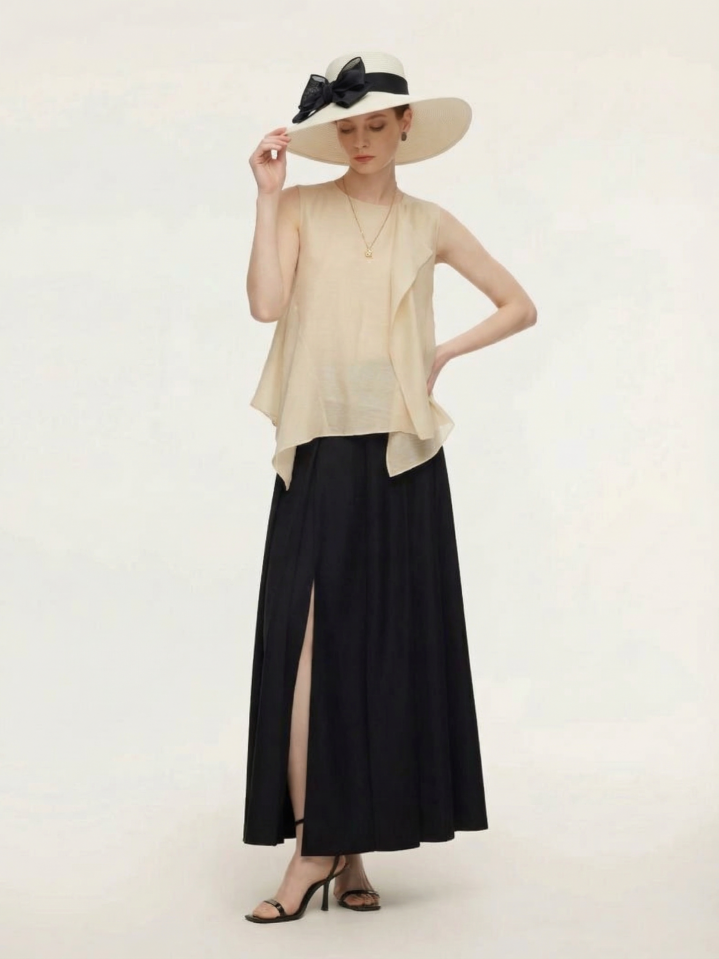100% Wool Side Slit Women Pleated Skirt With Belt