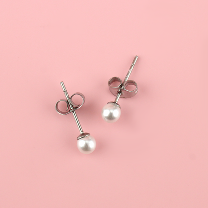 4mm Pearl Stud Earrings