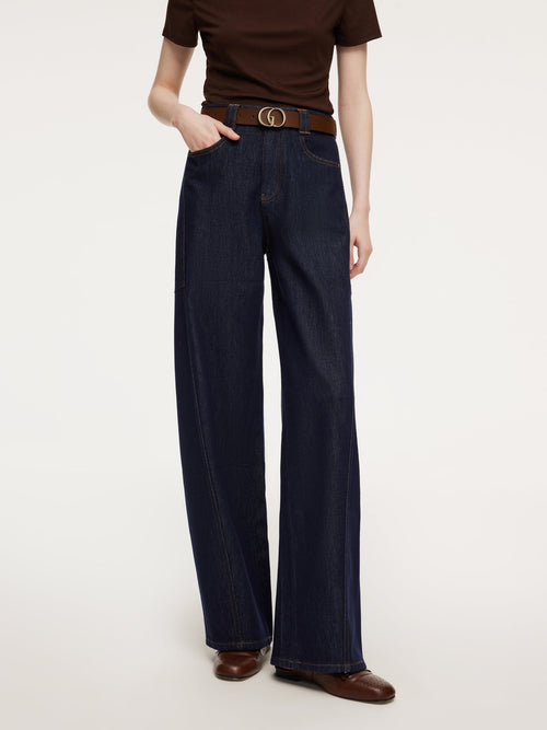 Denim Curved-Leg Women Jeans With Leather Belt