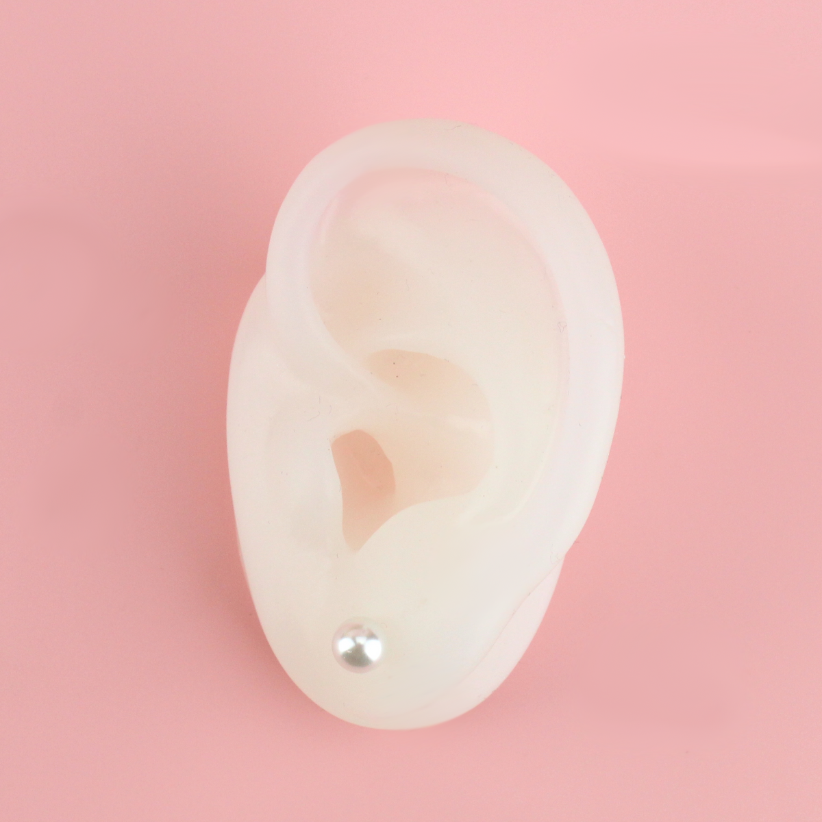 6mm Pearl Stud Earrings