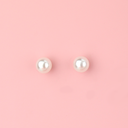 6mm Pearl Stud Earrings (Gold Plated)