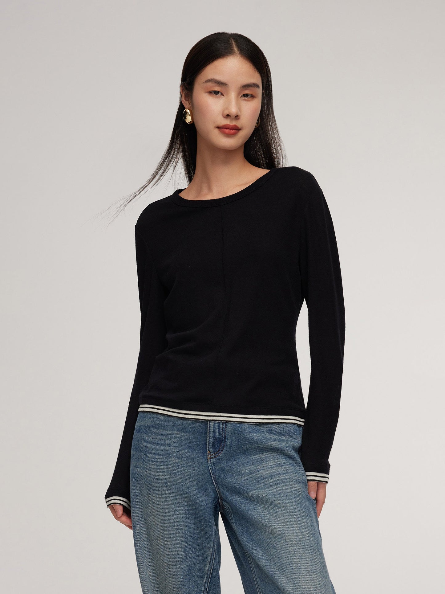 100% Wool Contrast Trim Women Knit Top