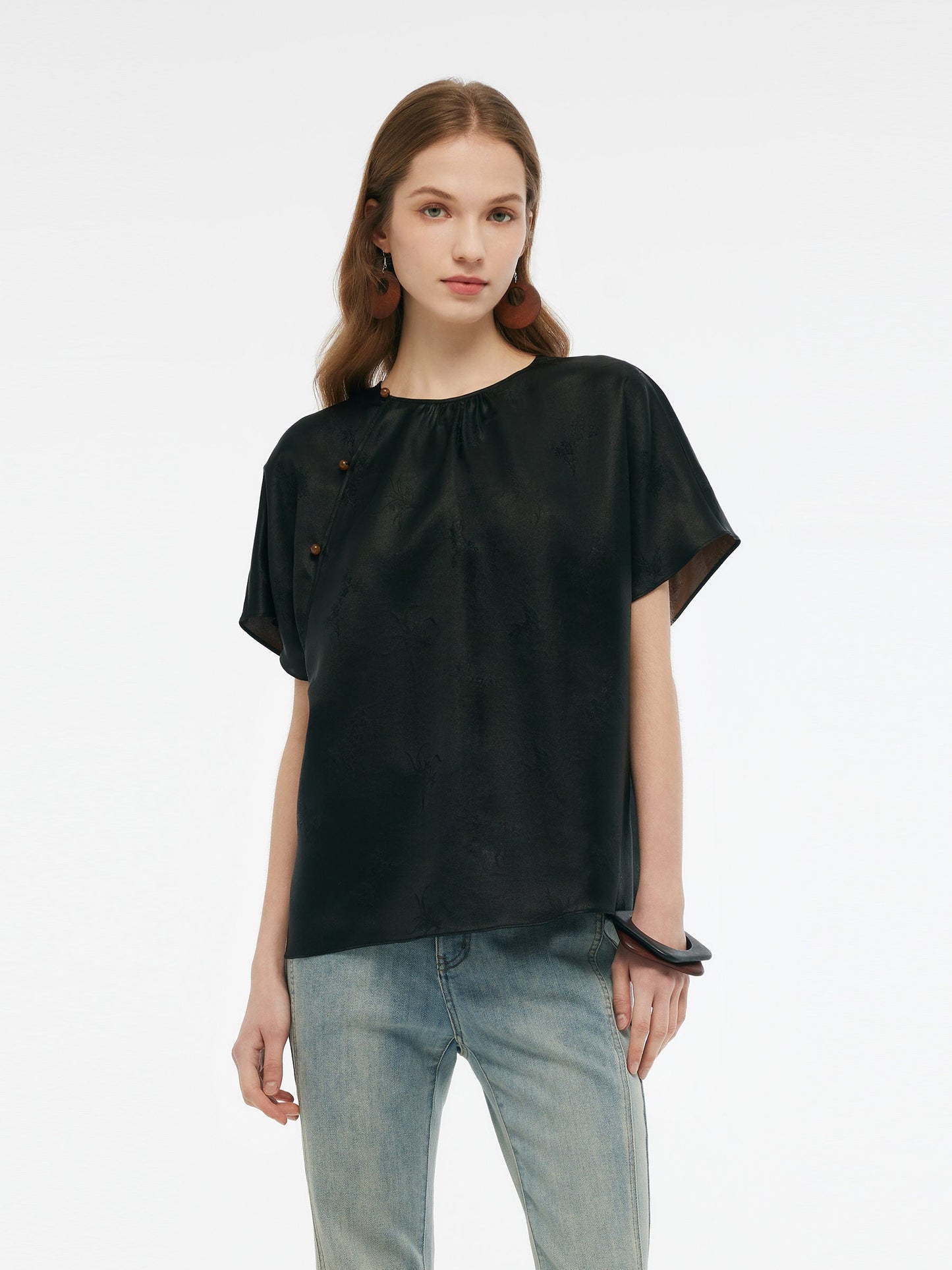 19MM Xiang Yun Silk Jade Bead Button Women T-Shirt