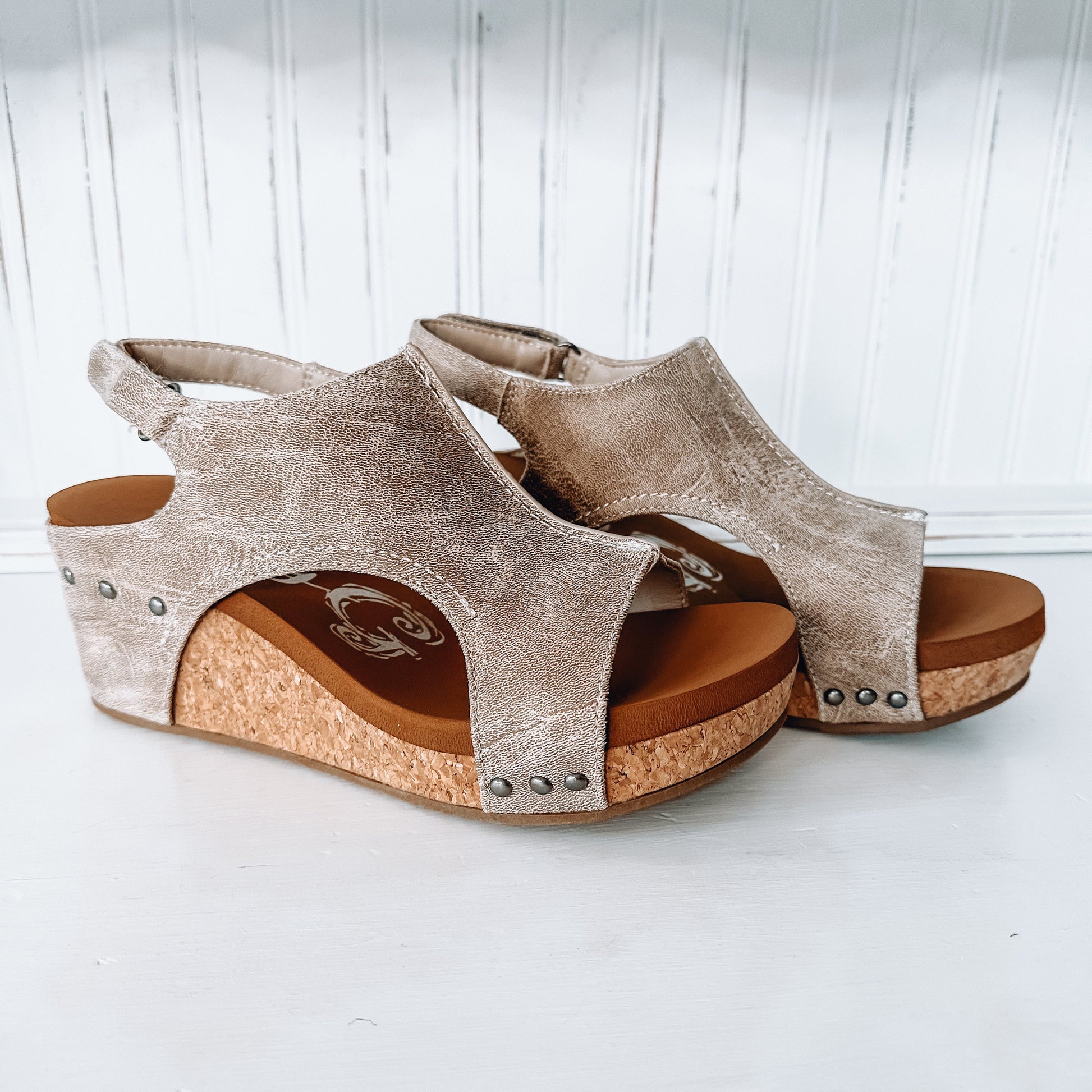 Isabella Wedge Sandal - Cream