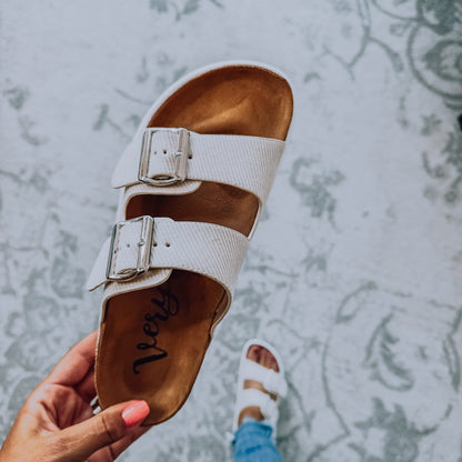 Jazmin Flatform Sandal - Cream