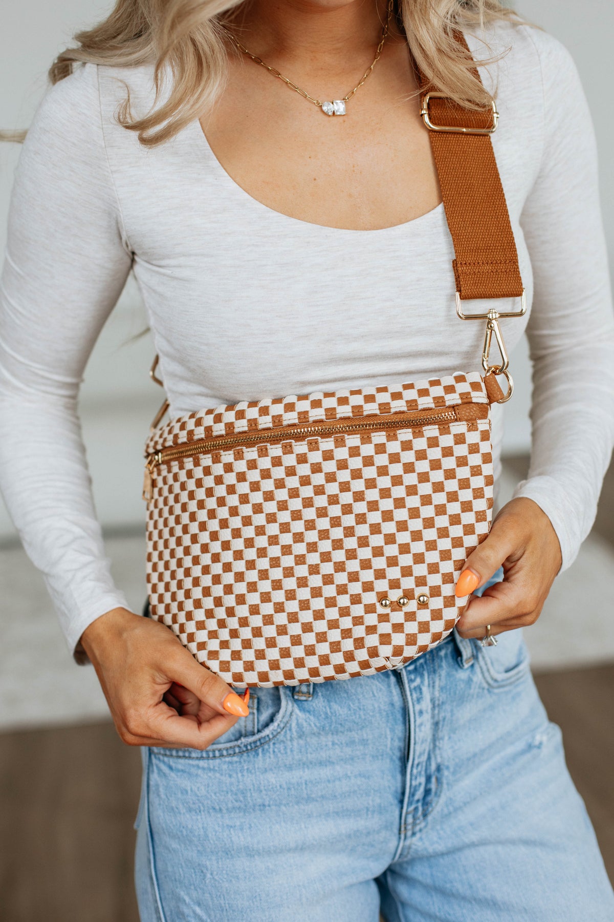 Patsy Checkered Bum Bag - Cognac