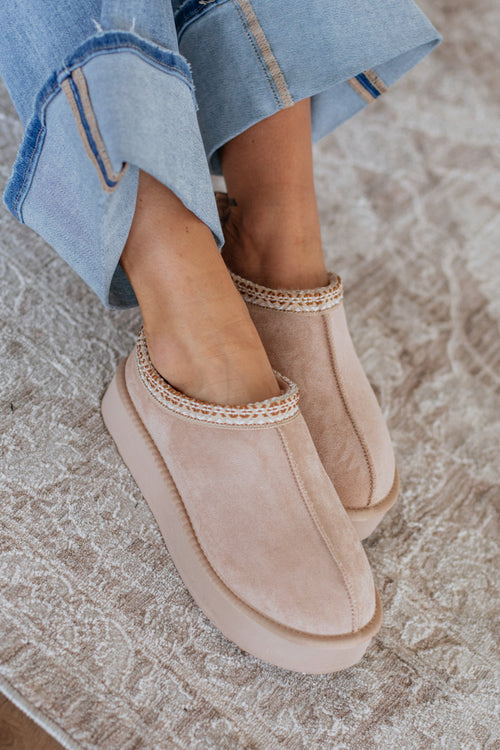 Take It Easy Platform Slippers