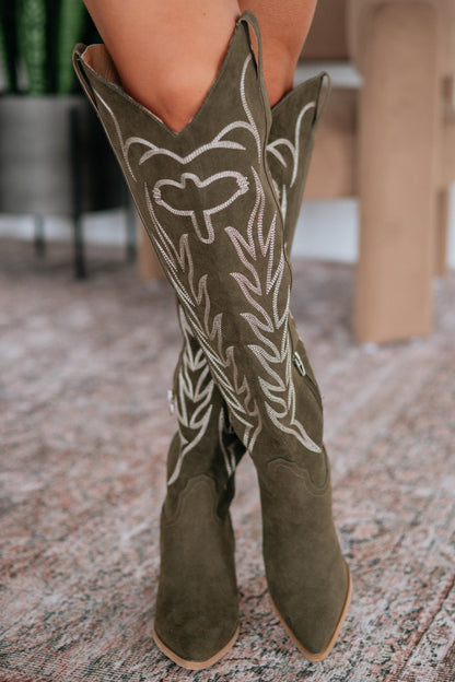 Right On Point Cowgirl Boots