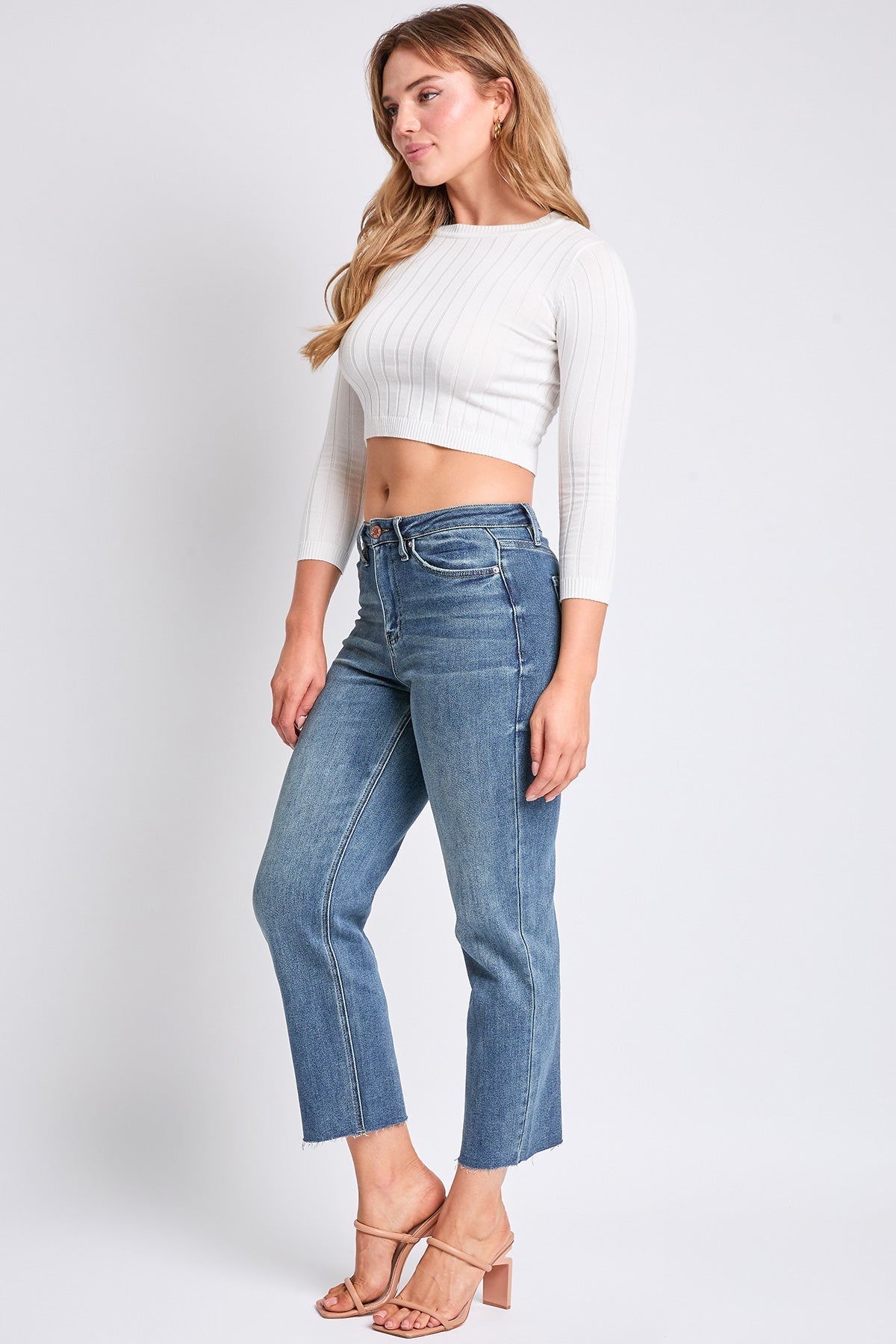 Women's Cropped Straight Jeans