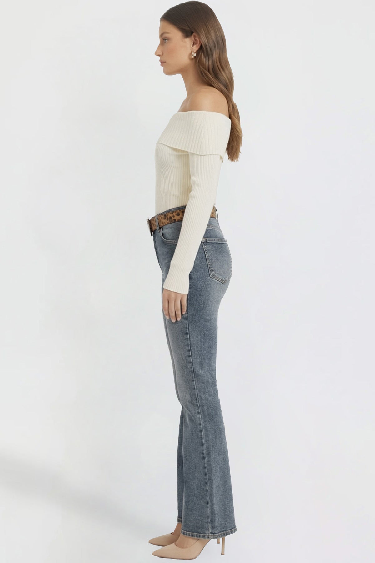 Women's Belted Bootcut Jeans