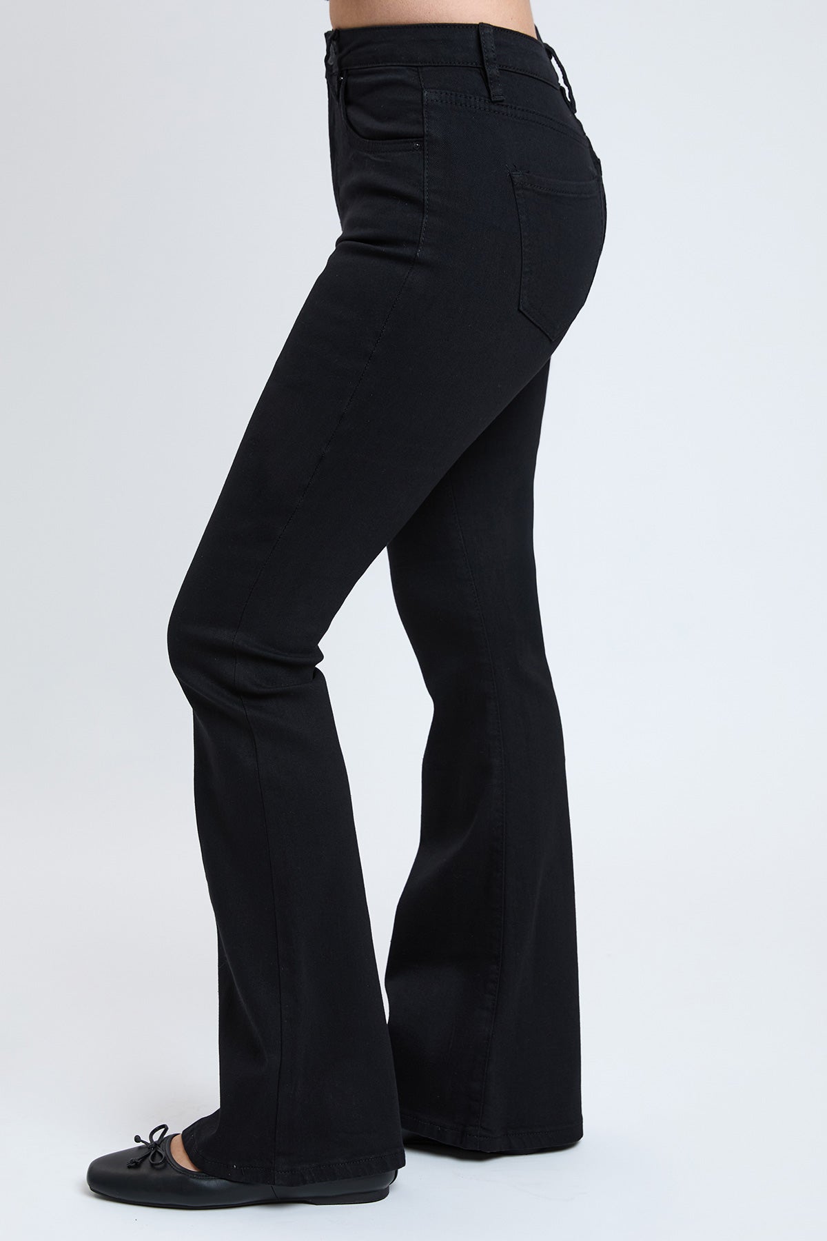 Women's Essential Flare Jeans