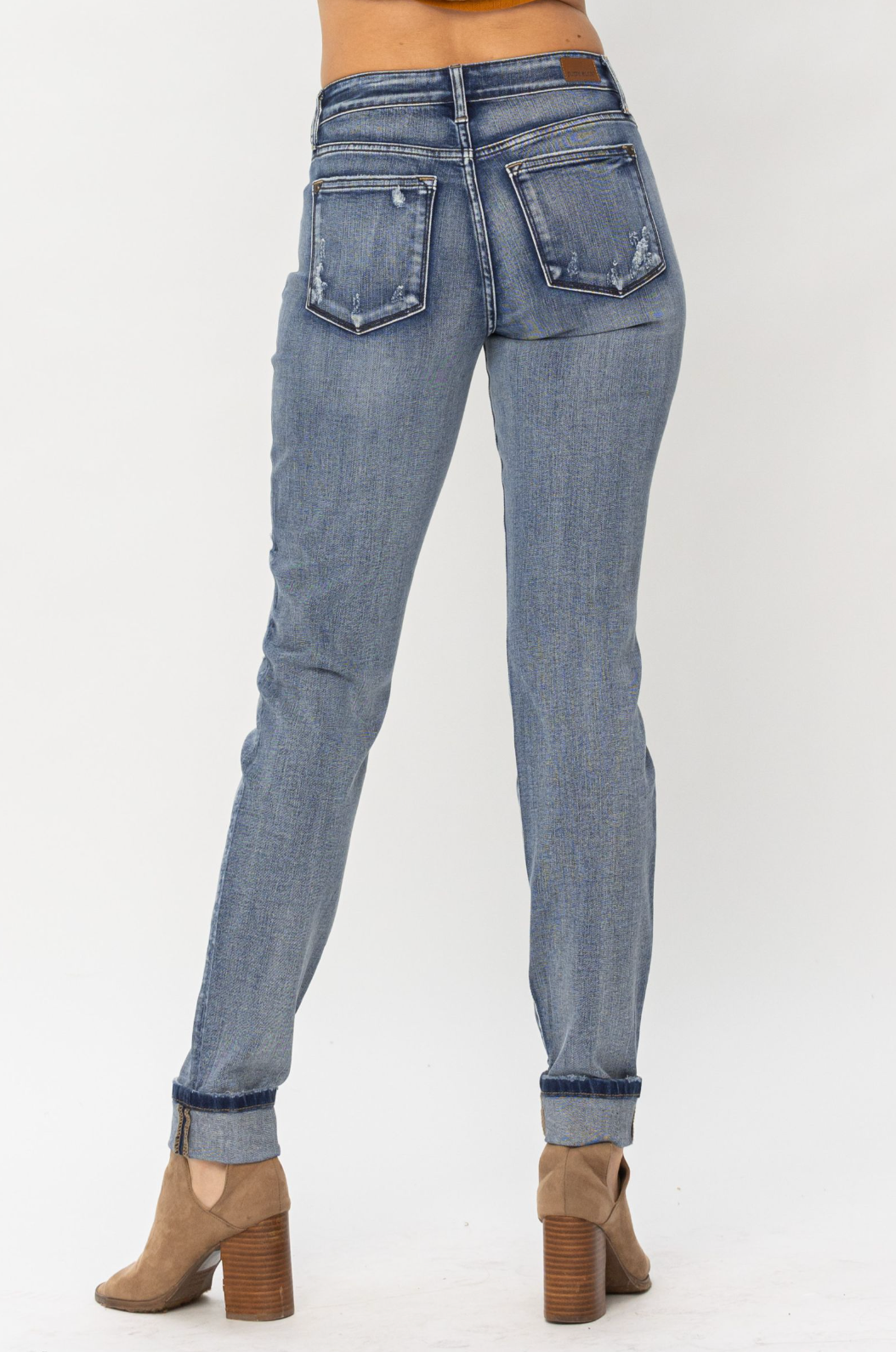 Judy Blue Contrast Wash Boyfriend Jeans