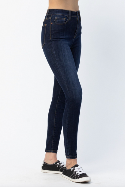 Judy Blue Back Phone Yoke Seam Skinny Jeans