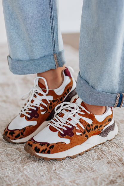 Set The Bar Sneakers