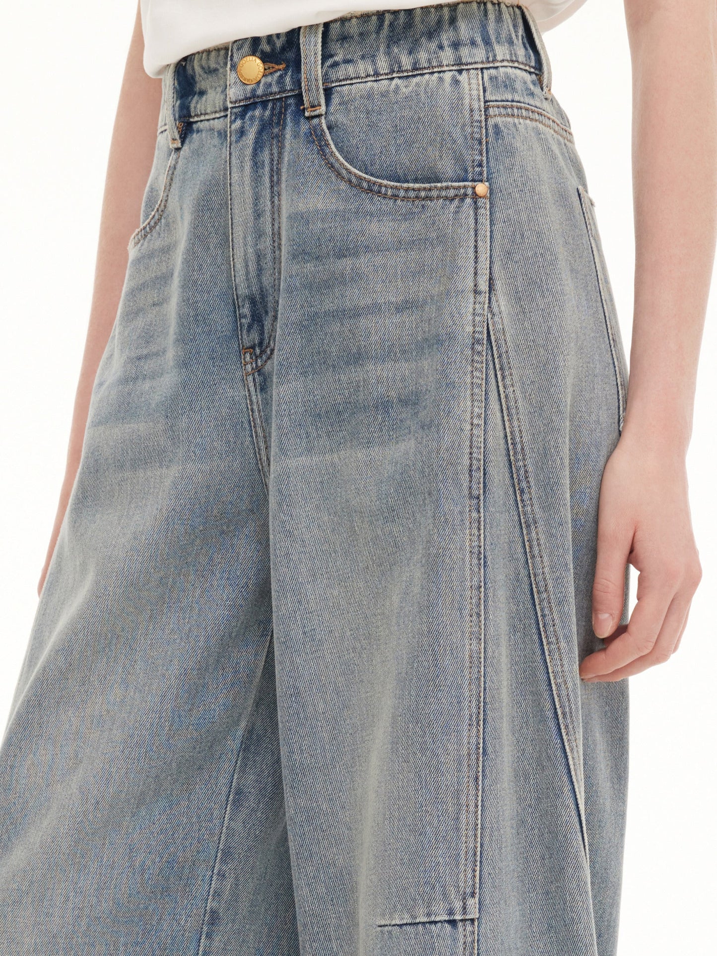 100% Cotton Denim Women Curved-Leg Jeans