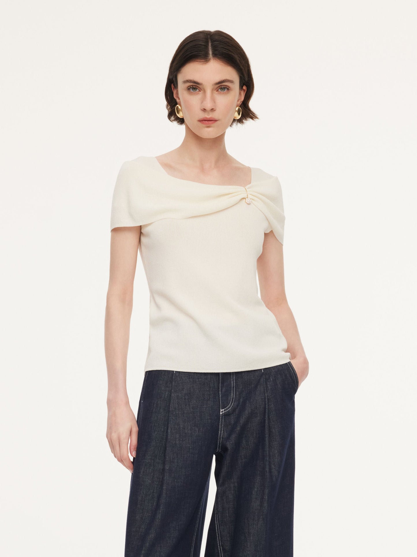 Lyocell Blend Off Shoulder Women Knit Top With Detachable Magnetic Flower