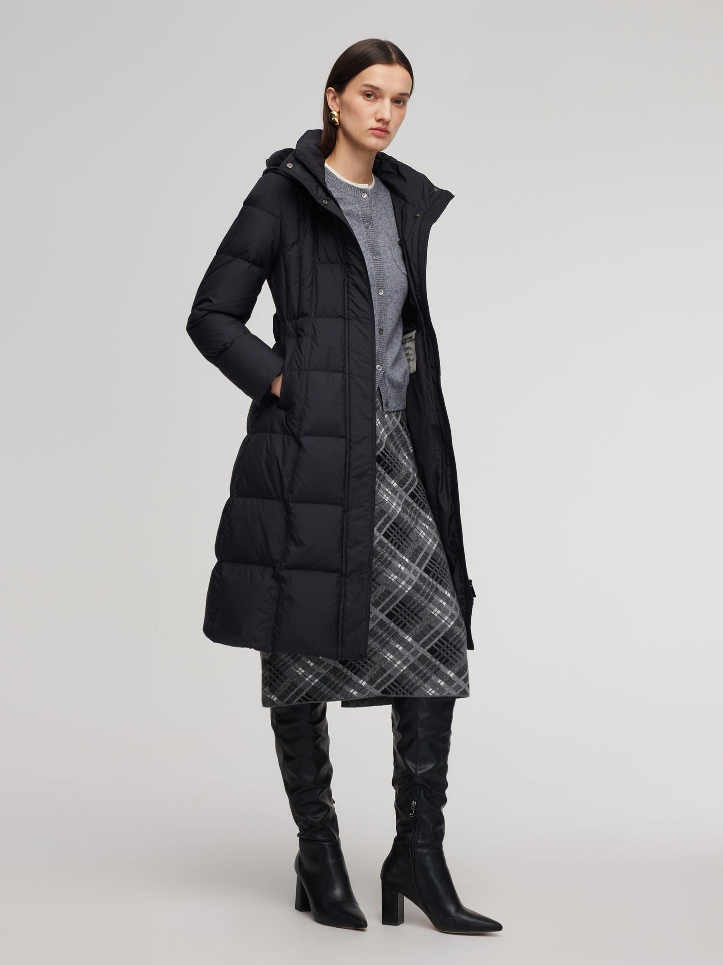 Windproof Hooded Goose Down Coat With Belt