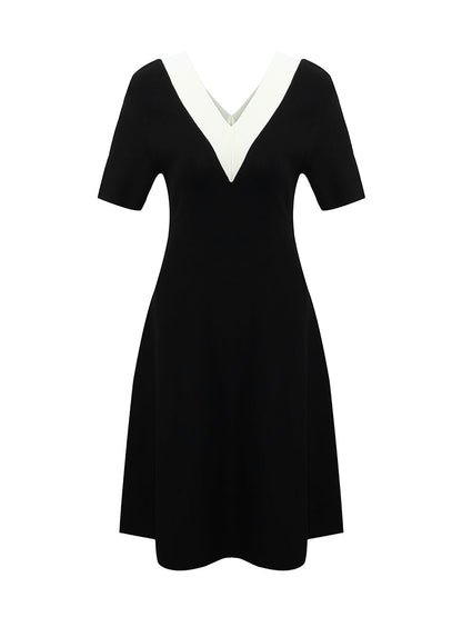 Pre-Order Contrast V-Neck Slim Knitted Women Midi Dress