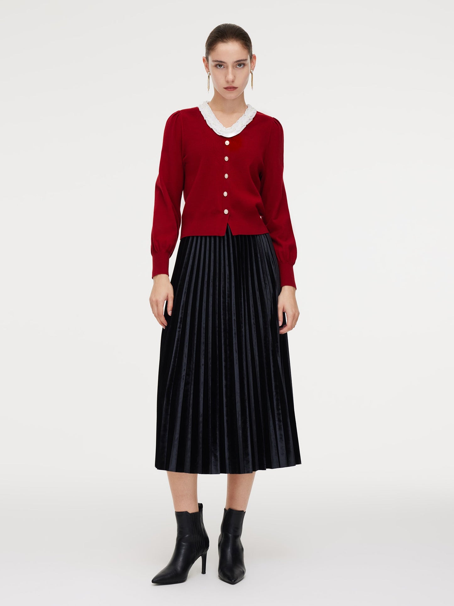 Knit Top And Velvet Pleated Skirt Two-Piece Set With Detachable Ribbon