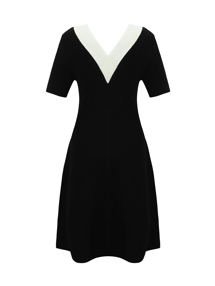 Pre-Order Contrast V-Neck Slim Knitted Women Midi Dress