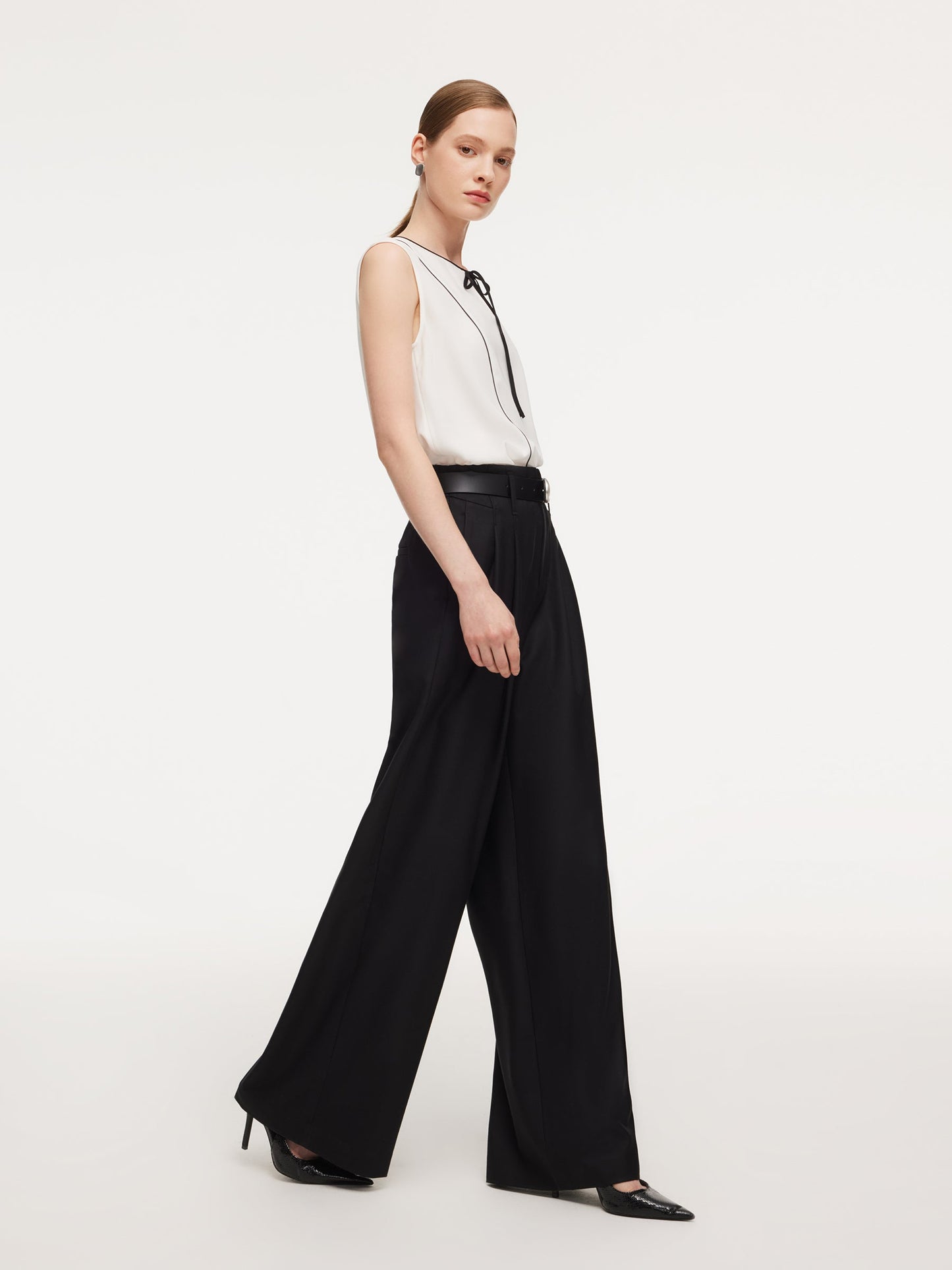 Acetate Blend Tie Front Contrast Trim Women Tank Top