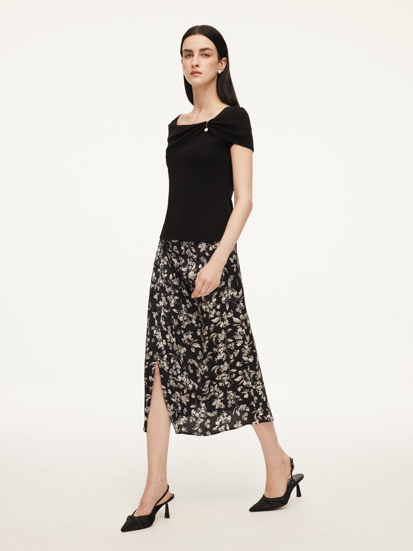 Lyocell Blend Off Shoulder Women Knit Top With Detachable Magnetic Flower