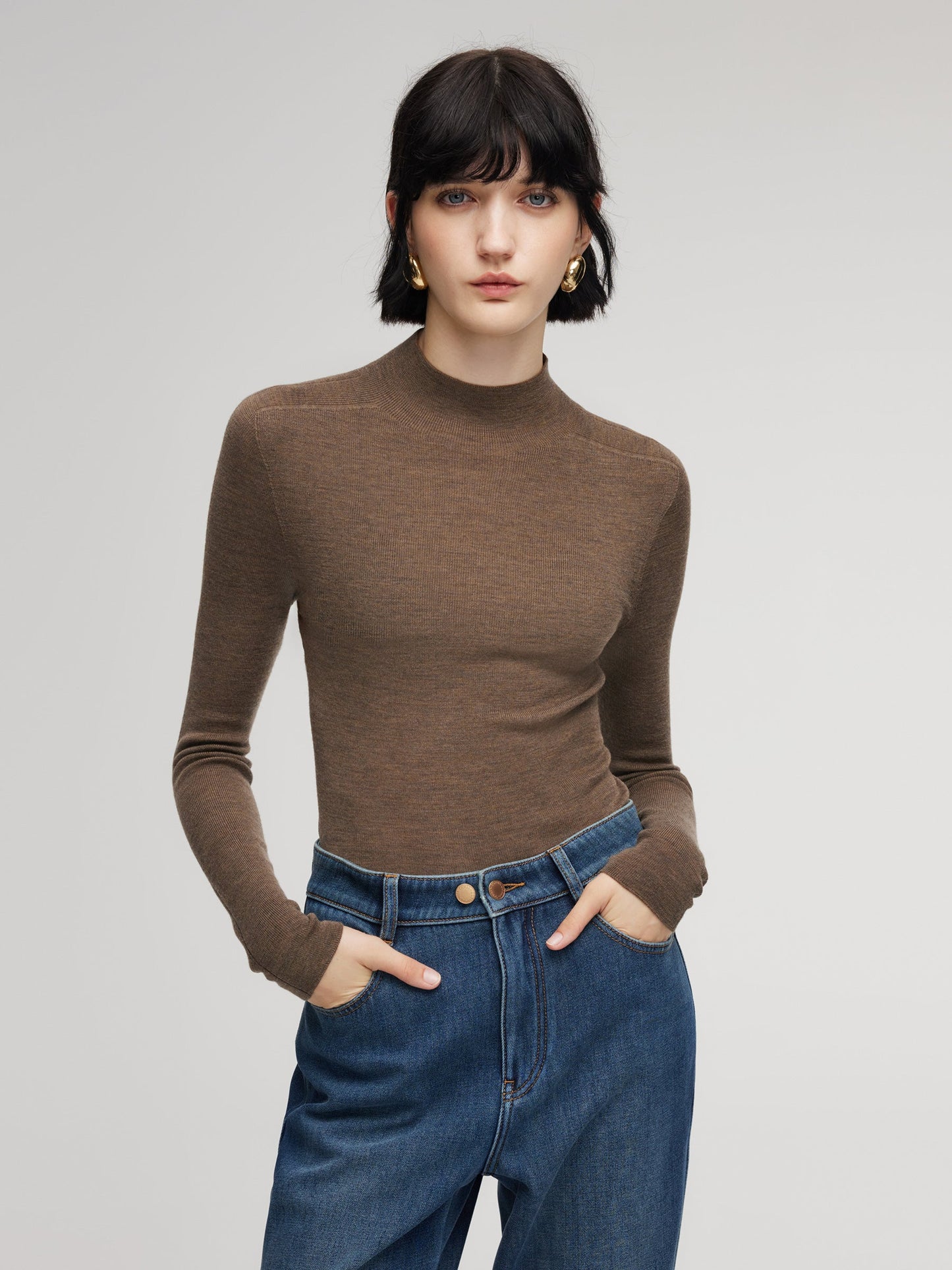 100% Wool Seamless Mock Neck Women Knit Top