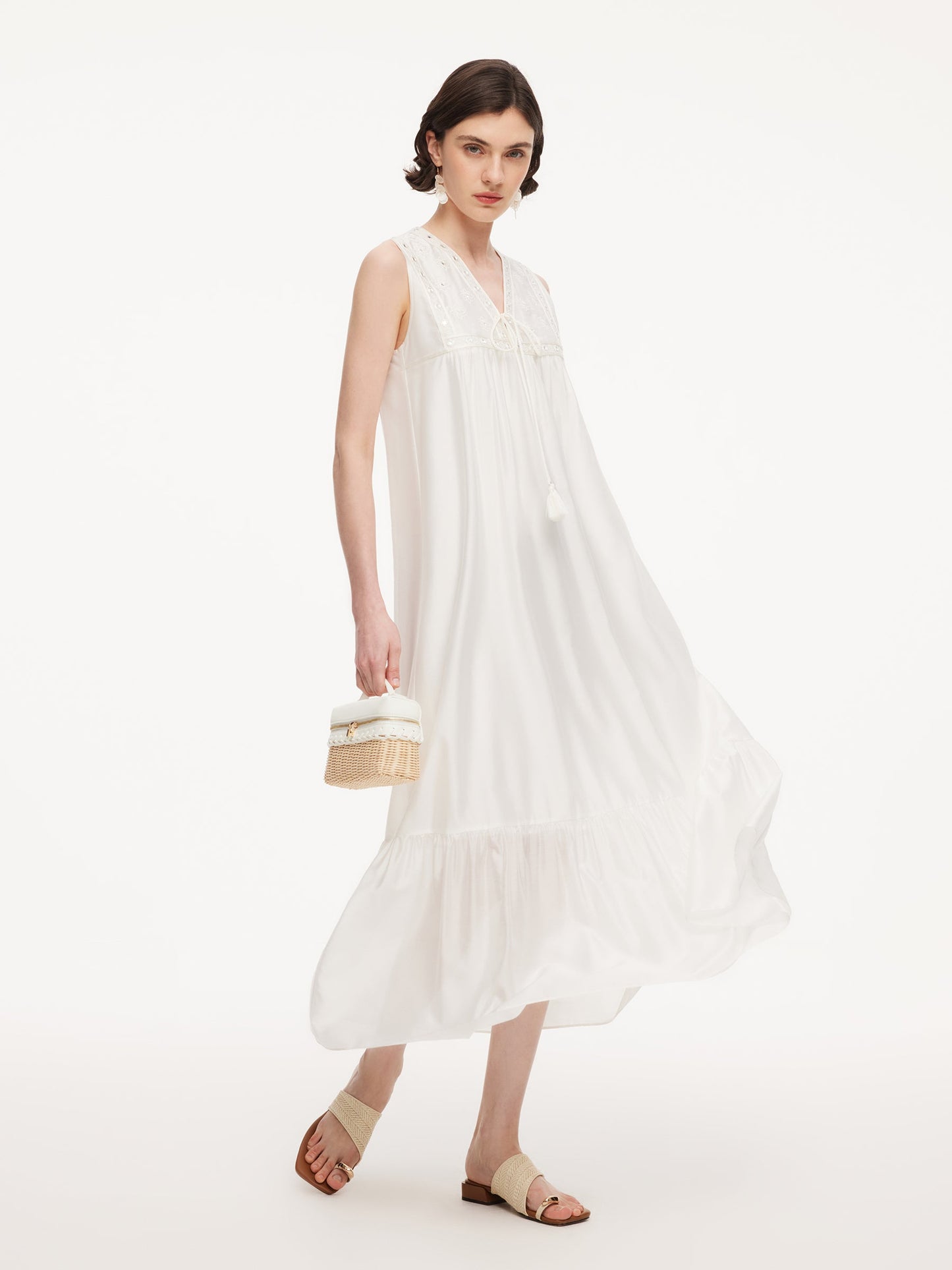 Tencel Blend Embroidered Women Sleeveless Maxi Dress