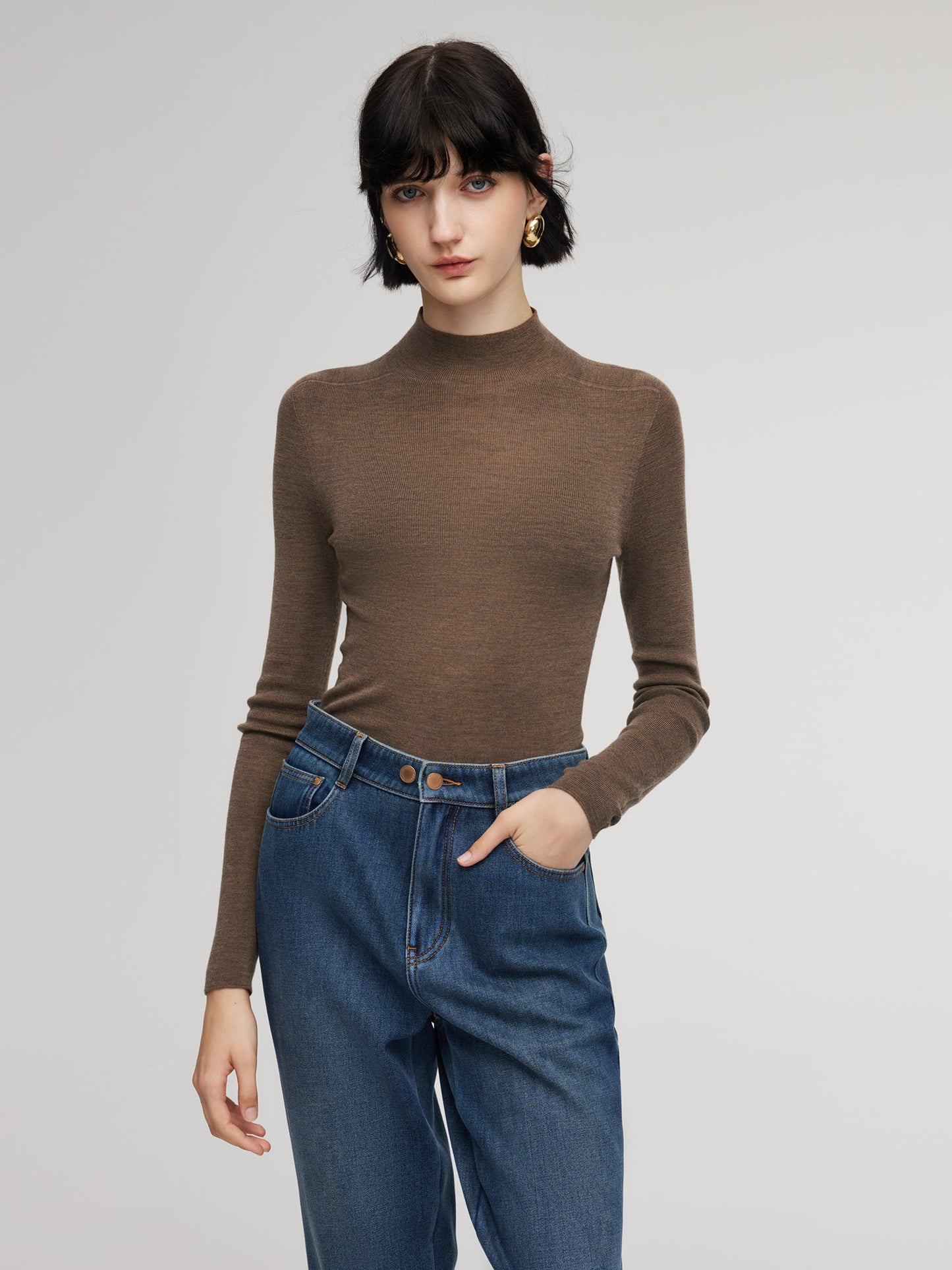 100% Wool Seamless Mock Neck Women Knit Top