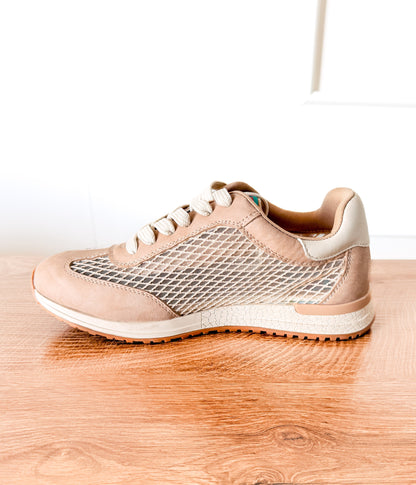 Olympia Sneaker in Sand