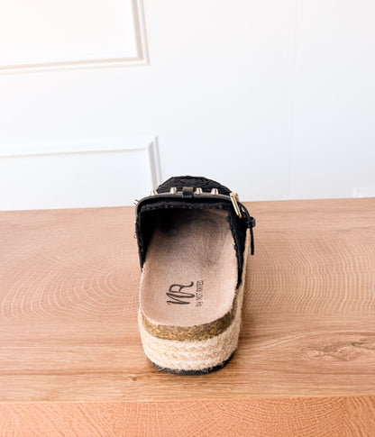 Treads Clogs in Black